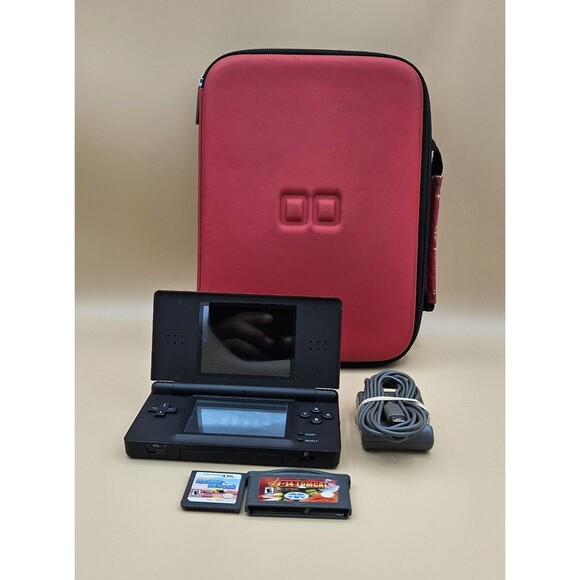 Nintendo DS Lite Crimson Red/Black Console Bundle w/ Case, Charger, 2 Games Test - Picture 1 of 8